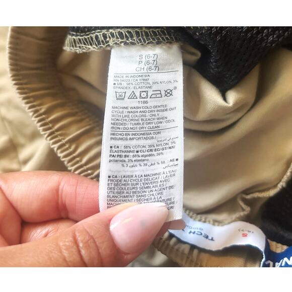 Old Navy Gray/Tan Tech Taper Quick Dry Pants Boys Size S(6/7) Lot of 2 - Picture 4 of 11